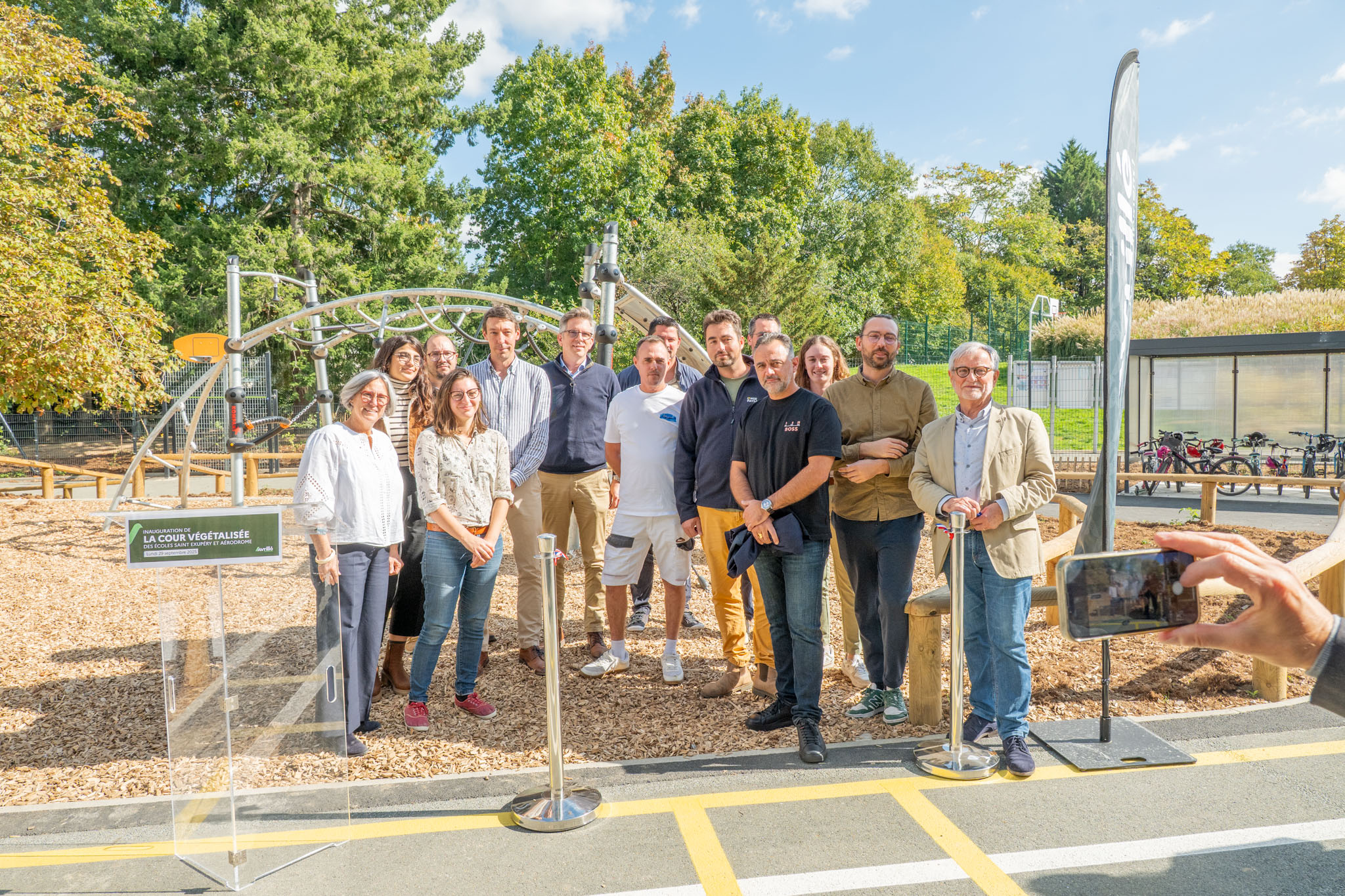 Inauguration Des Cours D cole V g talis es Avrill 49 inauguration-des-cours-d-cole-v-g-talis-es-avrill-49